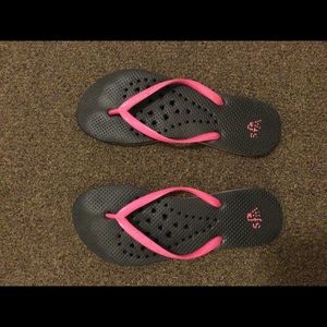 Shower flip flops
